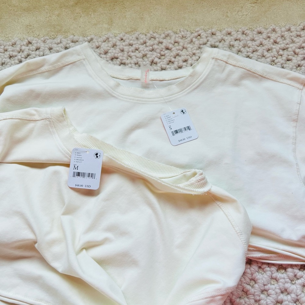 NWT Free People FP Movement Crop Sweatshirt Ivory Size Small - Picture 2 of 8